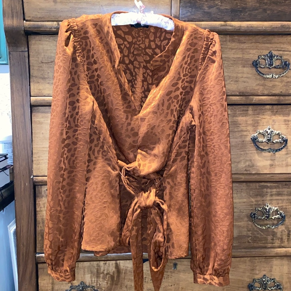 Current Air Front Tie Animal Print Top Size Small